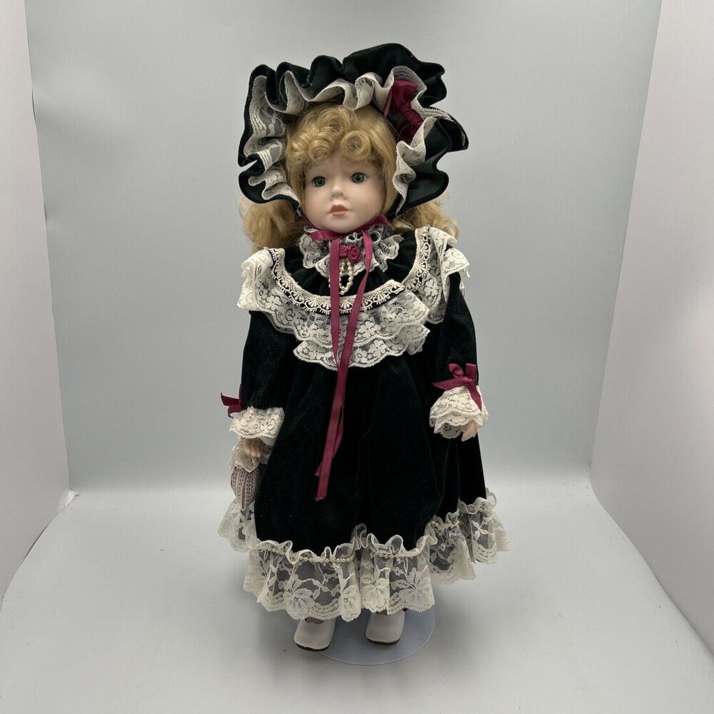 Vintage 1991 Princess House Rebecca Christmas Porcelain Doll 16" Limited Edition